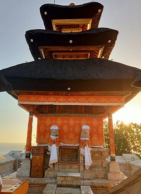 Meru Pura Luhur Uluwatu yang telah selesai diperbaiki pascaterbakar pada Selasa 8 November 2022 lalu.