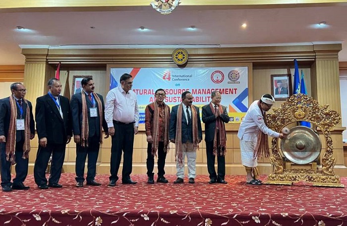 Penandatanganan MoU antara Universitas Udayana dengan empat perguruan tinggi di India dirangkaikan dengan 4th International Conference on Natural Resource Management and Sustainability.
