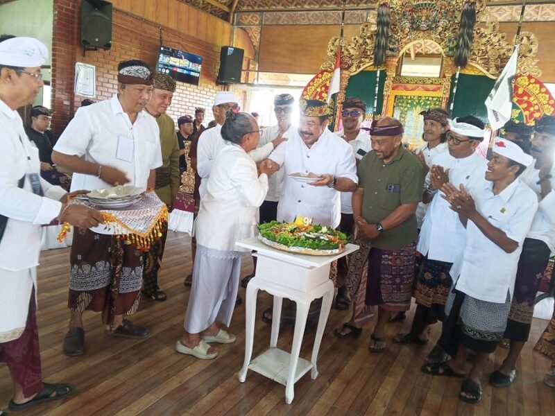Peringatan HUT ke-96 MWBW yang berlangsung di Vila Banjar Segara, Desa Kelating, Tabanan, Minggu 4 Oktober 2026.